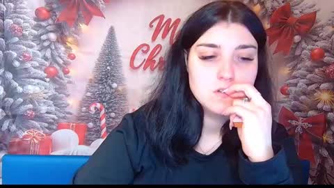 ScarletCargo online show from 12-20-25, 12:23