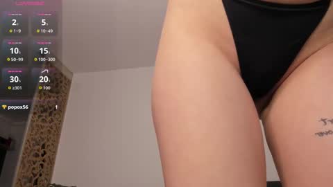 scarletflamee online show from 01-14-26, 08:47