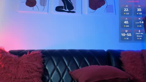 Snapshot of scarleth061 chatting on 10-16-25, 01:06 scarleth061 online show from 10-16-25, 01:06