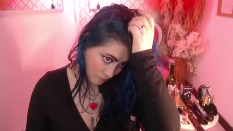 Snapshot of scarleth_bluee chatting on 10-30-25, 02:57 Scarleth online show from 10-30-25, 02:57