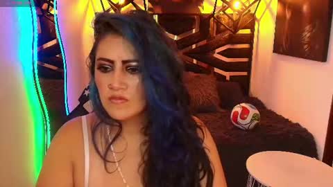 Snapshot of scarleth_bluee chatting on 07-17-26, 03:13 Scarleth online show from 07-17-26, 03:13