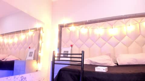 scarlethbigbug online show from 02-22-26, 01:31