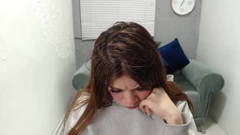 Snapshot of scarlethsexy69 chatting on 11-27-25, 04:20 scarlethsexy69 online show from 11-27-25, 04:20