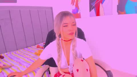 Scarletliz online show from 11-13-25, 02:27