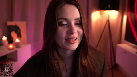 Snapshot of scarletmore chatting on 01-17-25, 11:18 Scarlet online show from 01-17-25, 11:18