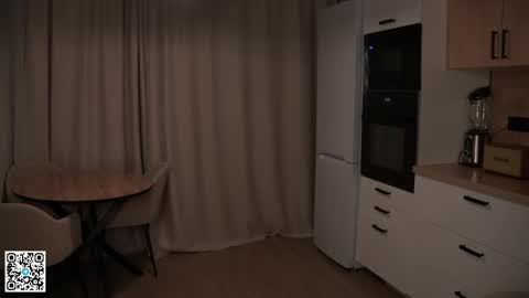 Scarlet online show from 04-13-26, 09:09