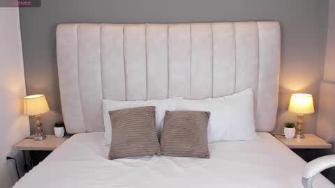 Snapshot of scarletstarr_ chatting on 09-13-25, 05:07 Scarlet online show from 09-13-25, 05:07