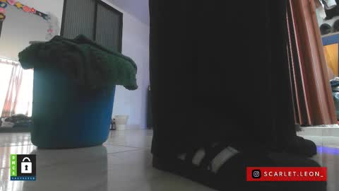 Snapshot of scarlett77_ chatting on 09-18-25, 07:05 Scarletland welcome online show from 09-18-25, 07:05