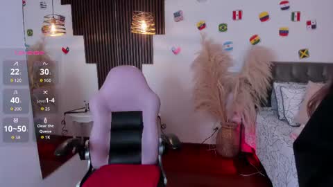 Snapshot of scarlett__cooper__ chatting on 06-24-26, 12:15 Scarlett online show from 06-24-26, 12:15