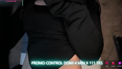 Snapshot of scarlett__fox__ chatting on 09-08-25, 02:27 SCARLETT FOX online show from 09-08-25, 02:27