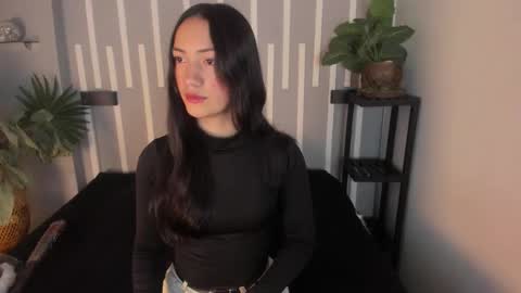 Snapshot of scarlett__fox__ chatting on 10-21-25, 11:22 SCARLETT FOX online show from 10-21-25, 11:22