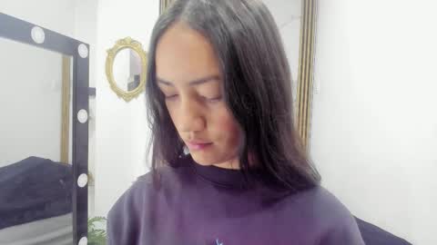 Snapshot of scarlett__fox__ chatting on 01-15-26, 10:53 SCARLETT FOX online show from 01-15-26, 10:53