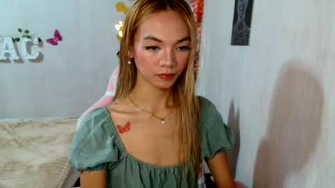 scarlett_bratt online show from 06-12-26, 08:57
