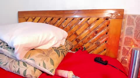 Snapshot of scarlett_diaz17 chatting on 12-10-24, 06:06 Mariana online show from 12-10-24, 06:06