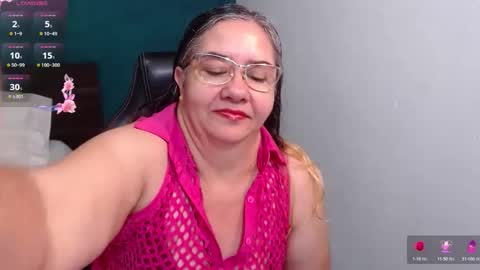 Scarlett  online show from 12-20-25, 07:48