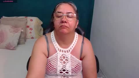 Scarlett  online show from 04-06-26, 04:46