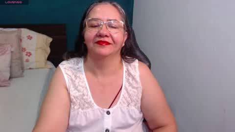 Scarlett  online show from 05-12-26, 01:36