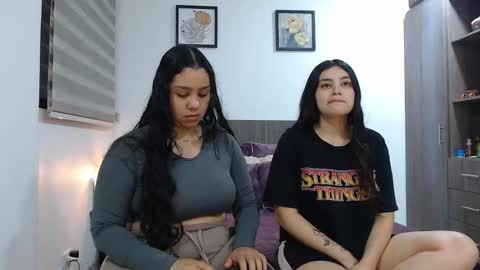 Scarlett and Jazmin online show from 02-19-26, 09:38