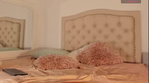 Scarlett Grand online show from 02-09-25, 06:43