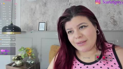 Snapshot of scarlett_grey_1 chatting on 12-11-24, 09:19 Scarlett online show from 12-11-24, 09:19