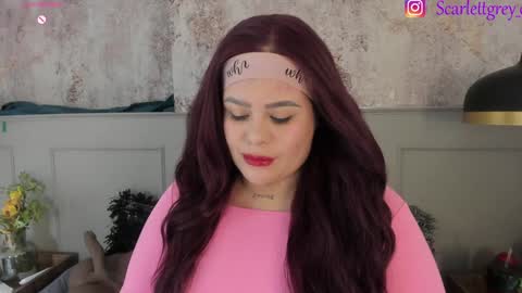 Snapshot of scarlett_grey_1 chatting on 12-28-24, 05:23 Scarlett online show from 12-28-24, 05:23