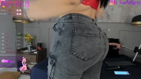 Snapshot of scarlett_grey_1 chatting on 01-08-25, 05:59 Scarlett online show from 01-08-25, 05:59