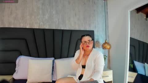 scarlett_monroe_1 online show from 10-17-25, 11:35