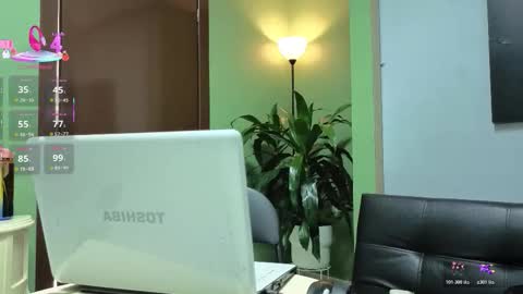 Scarlett online show from 03-19-26, 04:11