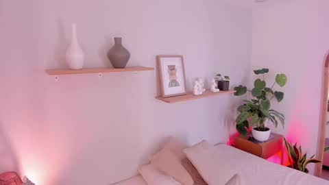 Snapshot of scarlett_morgan_ chatting on 03-08-25, 02:55 Scarlett Morgan online show from 03-08-25, 02:55