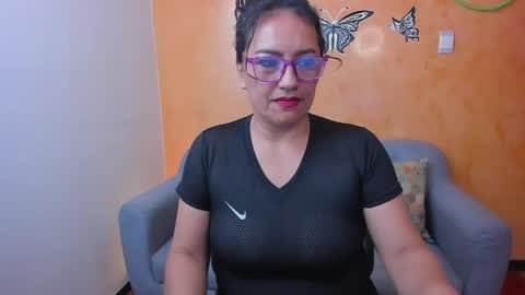 Snapshot of scarlett_sax chatting on 04-26-26, 12:52 Scarlett sax online show from 04-26-26, 12:52