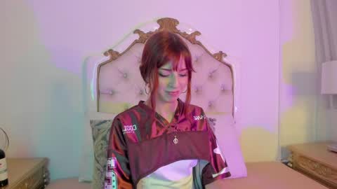 Snapshot of scarlett_smith_3 chatting on 05-09-26, 02:39 scarlett smith 3 online show from 05-09-26, 02:39