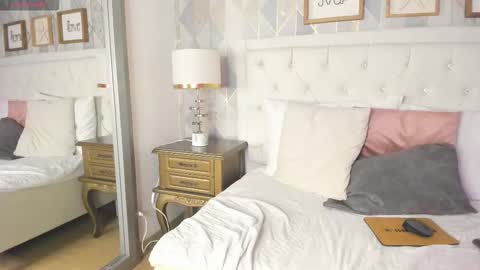 scarlett thompson 7 online show from 10-16-25, 03:51