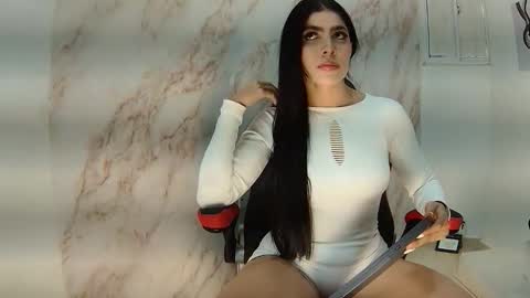 Snapshot of scarlett_vael chatting on 03-03-26, 01:50 Scarlett online show from 03-03-26, 01:50