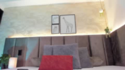 Snapshot of scarlett_vegga chatting on 01-24-25, 05:21 Scarlett online show from 01-24-25, 05:21