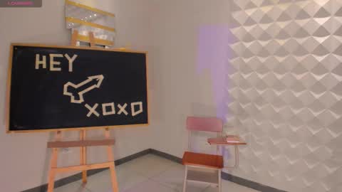 Sacrlett Blaze online show from 10-31-25, 01:01