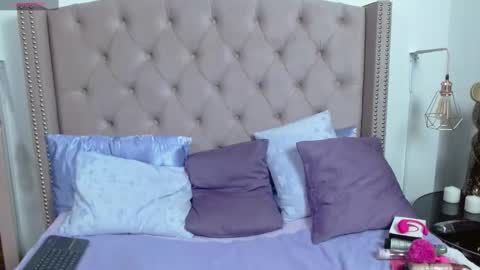 scarlettbooty online show from 03-11-25, 06:32