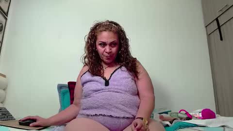 scarlettbooty online show from 11-14-25, 04:11