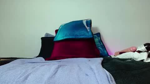 scarlettbooty online show from 11-18-25, 09:03