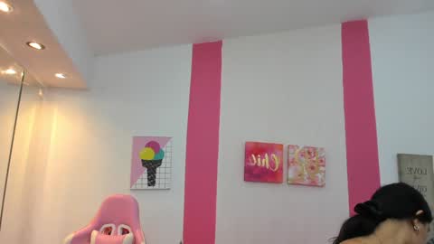 Snapshot of scarlette_15 chatting on 01-07-25, 03:35 Scarlette online show from 01-07-25, 03:35