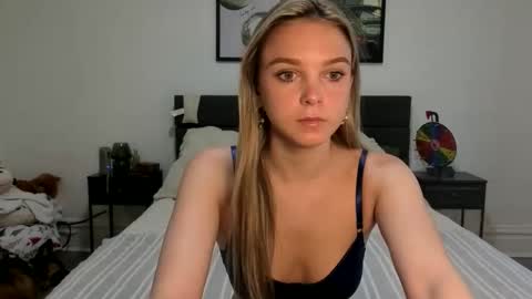 Scarlett online show from 03-24-26, 04:23