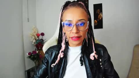 Scarlett online show from 02-17-25, 11:42