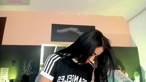 scarlettorres online show from 12-22-25, 06:38