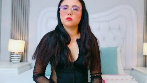 Scarlett Petrova online show from 04-06-26, 11:44
