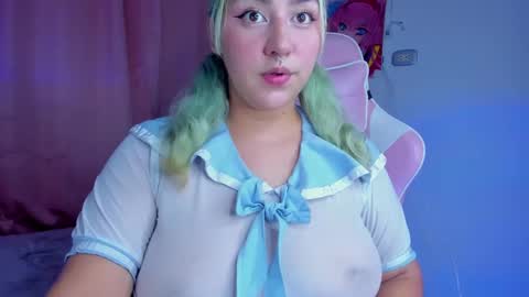 Snapshot of scarlettqueen56 chatting on 01-29-25, 04:36 chloe online show from 01-29-25, 04:36