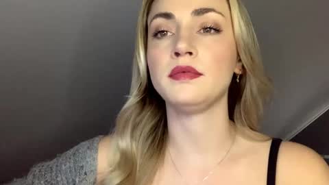ScarlettxBlonde online show from 05-13-26, 02:14