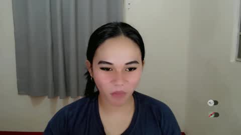 Snapshot of scarletvamp chatting on 02-06-25, 10:21 scarletvamp online show from 02-06-25, 10:21