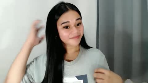 Snapshot of scarletvamp chatting on 03-03-25, 07:39 scarletvamp online show from 03-03-25, 07:39