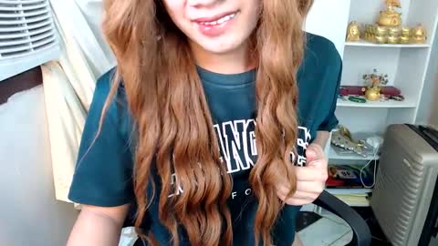 Snapshot of scarletxxxx chatting on 12-13-24, 12:28 Queen Scarlet online show from 12-13-24, 12:28