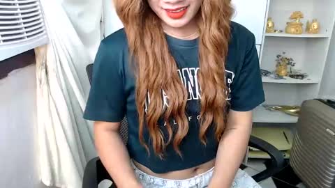 Snapshot of scarletxxxx chatting on 01-07-25, 03:14 Queen Scarlet online show from 01-07-25, 03:14