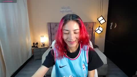 Scarllett online show from 01-21-25, 03:37